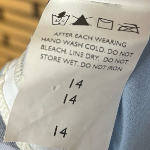 Nike Blue Swimsuit Top Size 14 - Picture 10 of 10